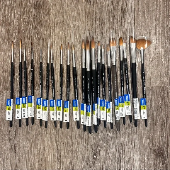 Arches Watercolor Paper and Daniel Smith Paint Set - Picture 9 of 11